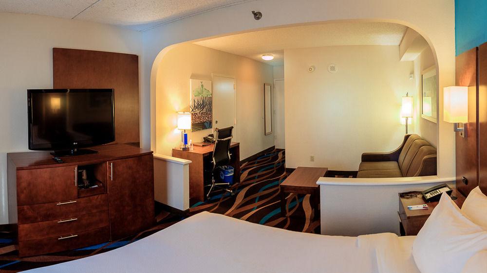 Four Points By Sheraton Fort Lauderdale Airport/Cruise Port Bagian luar foto