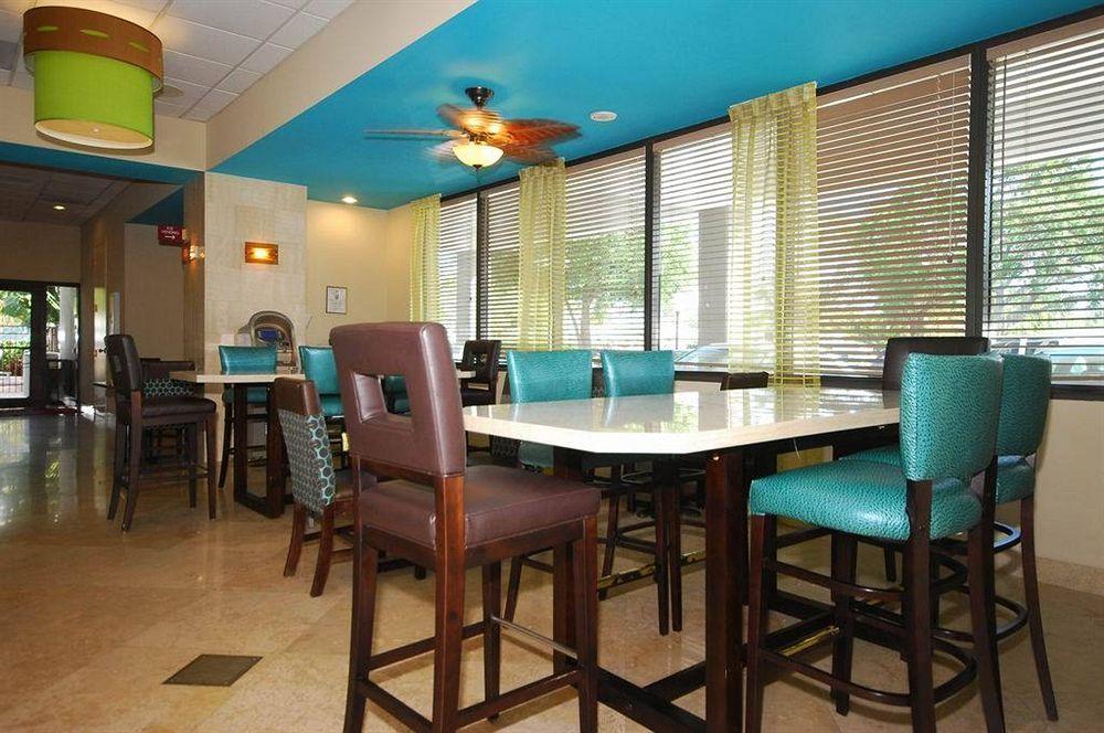 Four Points By Sheraton Fort Lauderdale Airport/Cruise Port Bagian luar foto