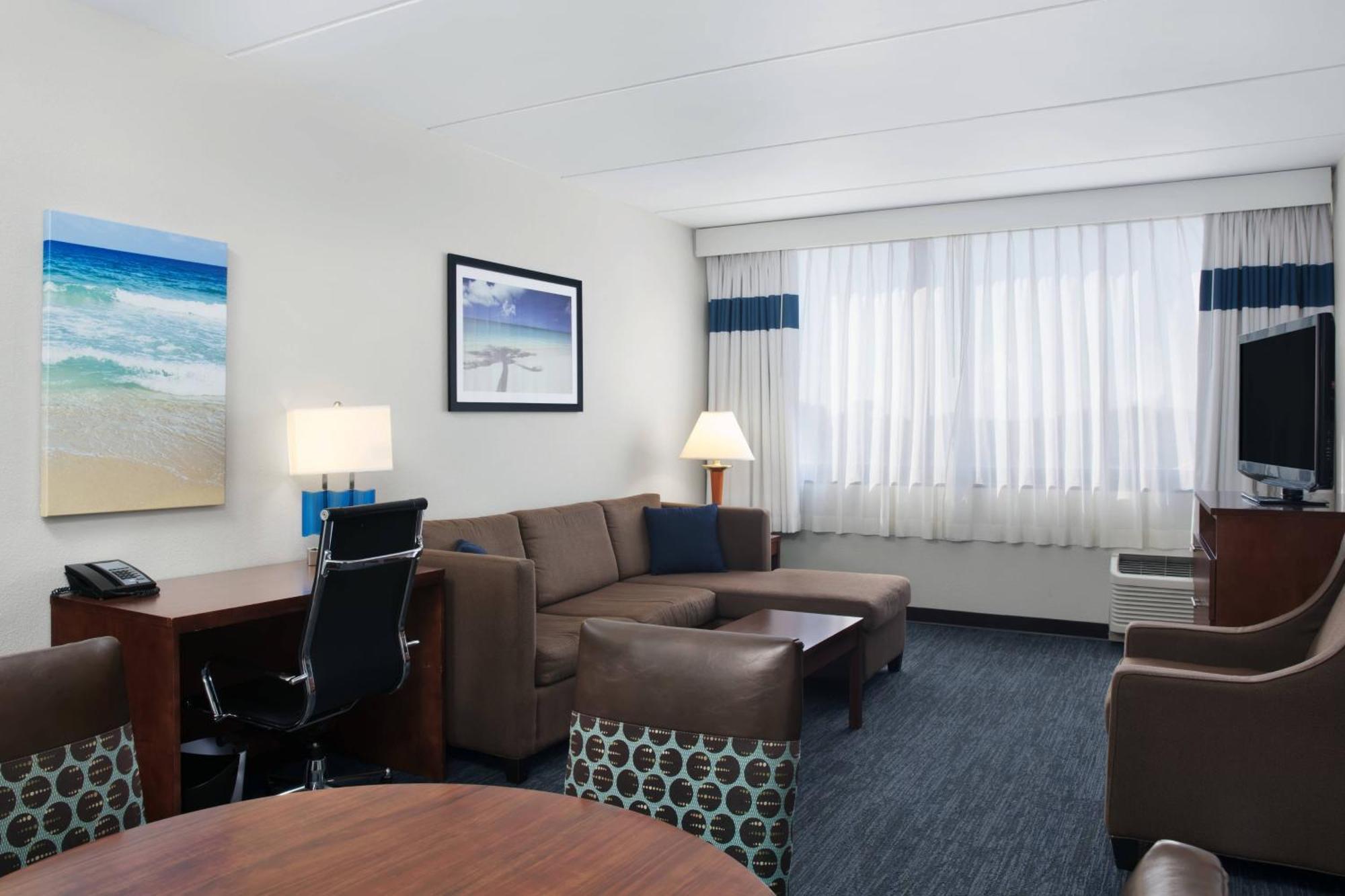 Four Points By Sheraton Fort Lauderdale Airport/Cruise Port Bagian luar foto